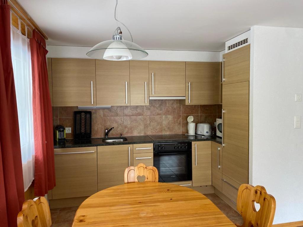 Residence Platane B กรีเมนทซ์ ภายนอก รูปภาพ